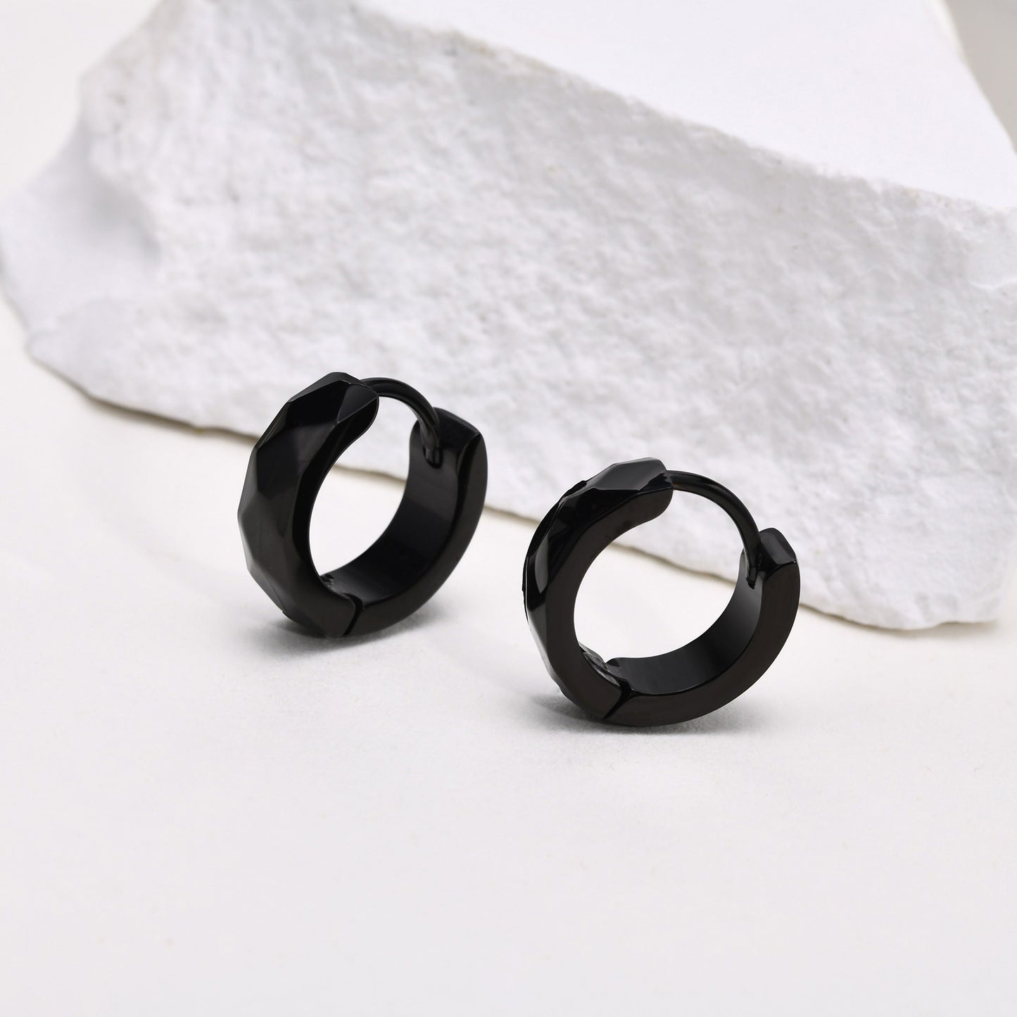 Stainless Steel Men's Korean Simple Personalized Fashion Flower Round Earrings