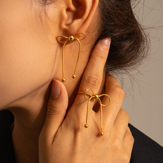 Boucles d'oreilles au Design papillon européen et américain, courbures et accrocs, Niche High Sense