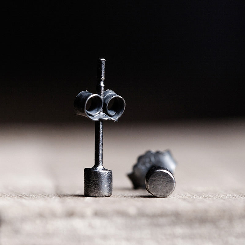 S925 Fashion Simple Round Mini Ear Studs