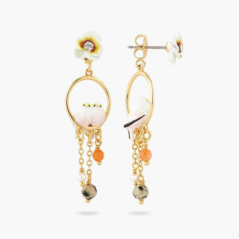 Pendientes con borlas del gorrión pequeño de cola larga de la serie Care For Small Animals