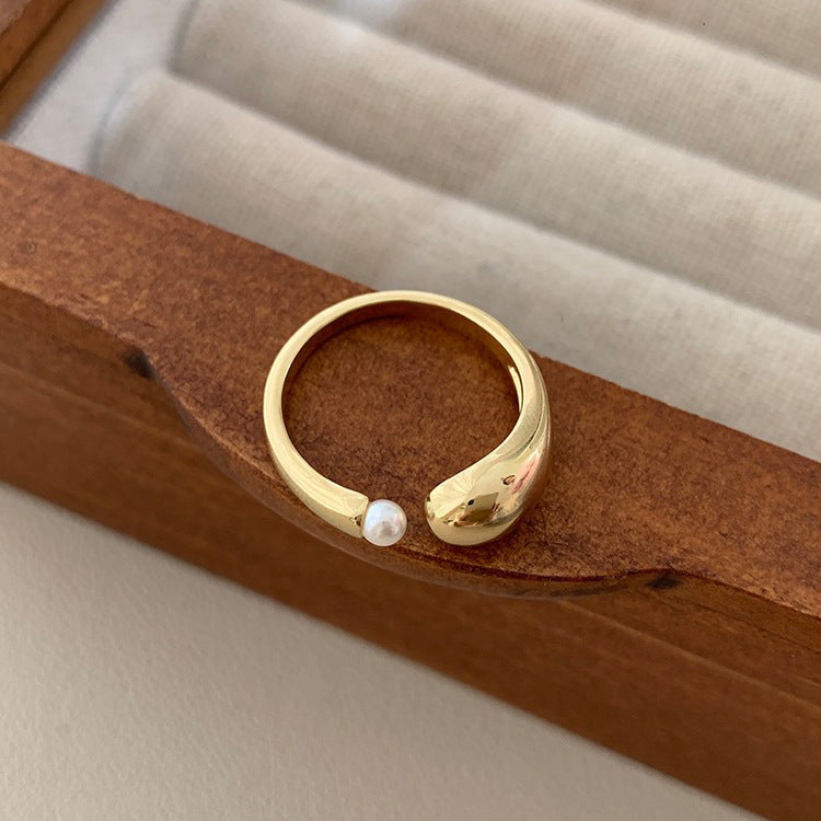 Women's Special-interest Design French Vintage Pearl Metal Ring