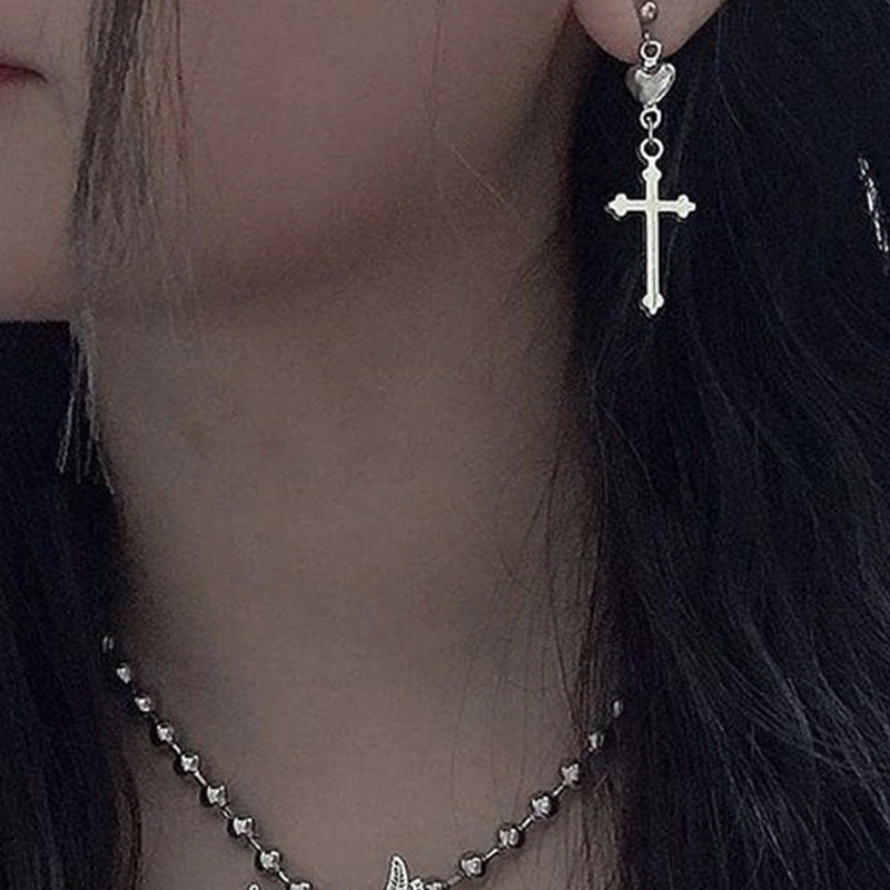 Boucles d'oreilles Vintage Cross Love Heart Foncé