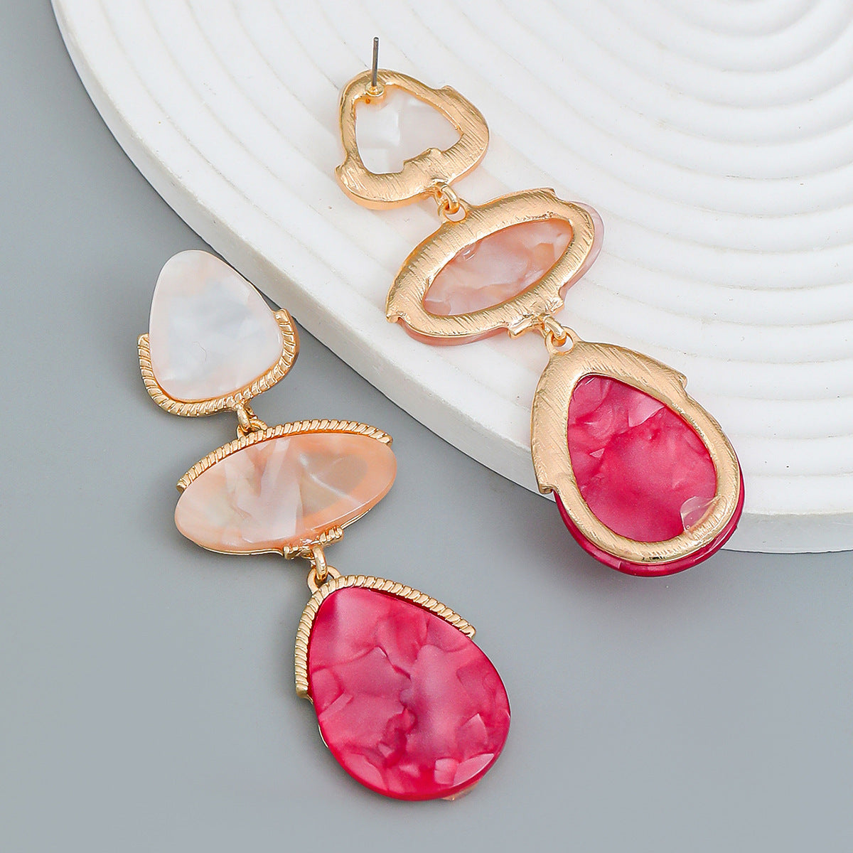 Boucles d'oreilles d'été en feuille d'acétate de cellulose géométrique multicouche