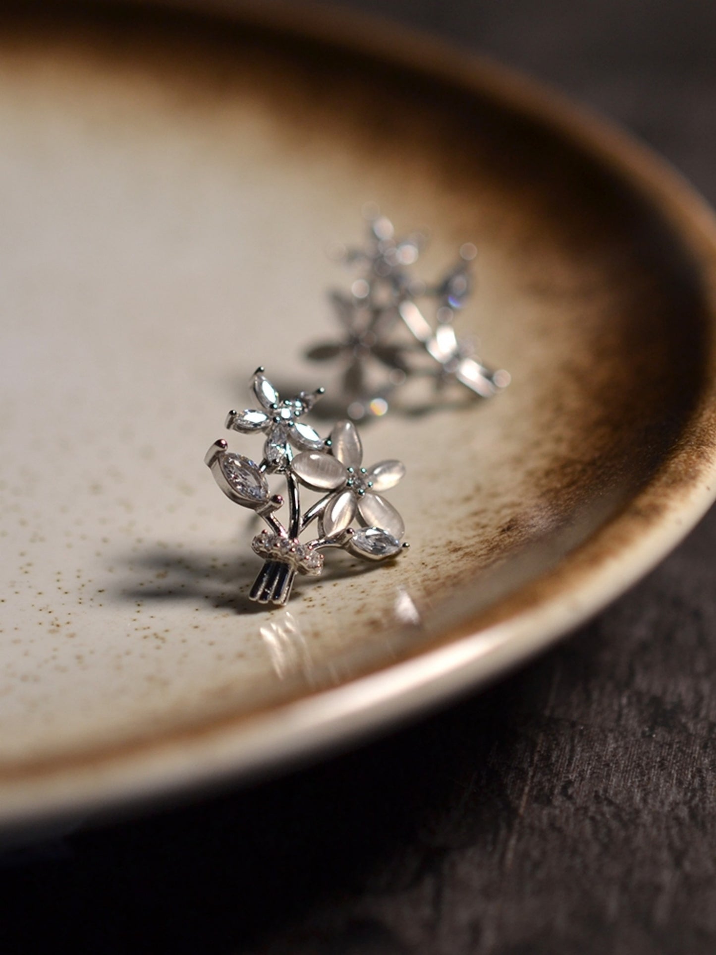 Pattern Design Ancient Style Classical Silver Ear Nails