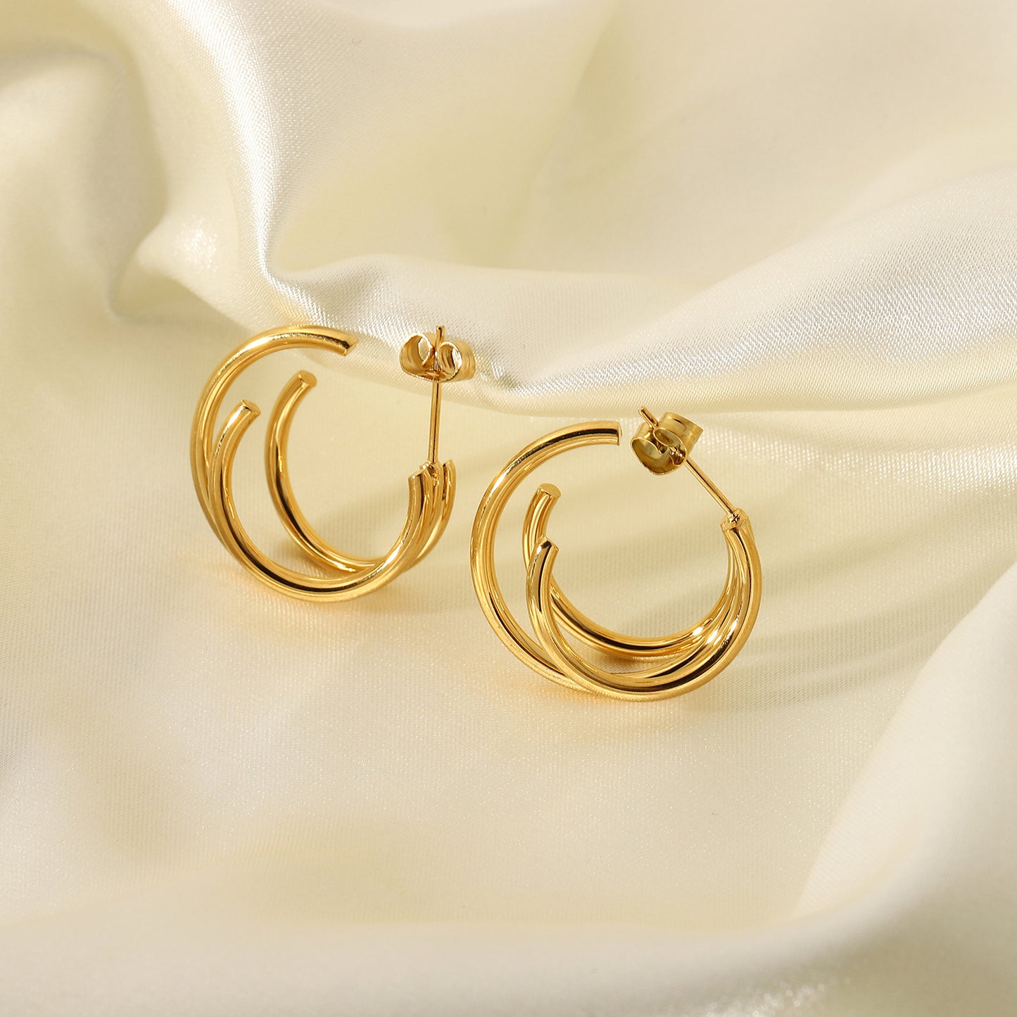 Boucles d'oreilles en forme d'anneau en acier inoxydable