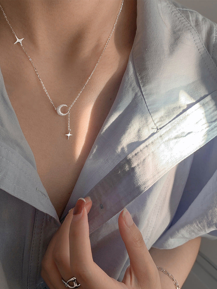 Women's Summer Simple Niche Design Frosted Moon And Star Pendant Clavicle Necklace