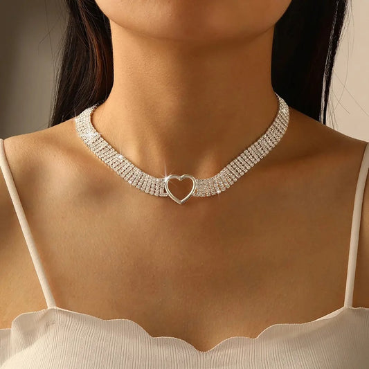 Collier simple en forme de cœur avec strass pour femmes