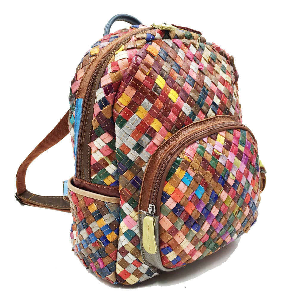 Sac à dos tissé à la main en cuir de vache de couleur couture pour femme