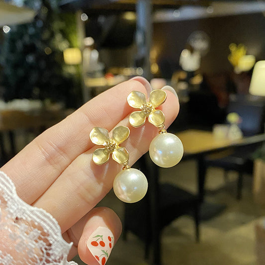 Boucles d'oreilles en argent sterling avec perles et fleurs pour femme