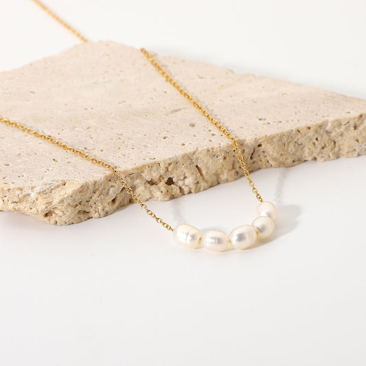 18K Gold-plated Collarbone Necklace Natural Freshwater Pearl Necklace Ornament